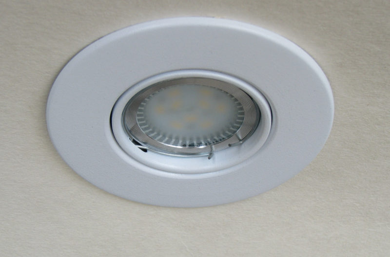 4. H-5 LED 5W 4. H-5 LED 5W